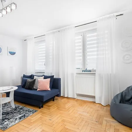 Apartment Slaska Apartments By Renters