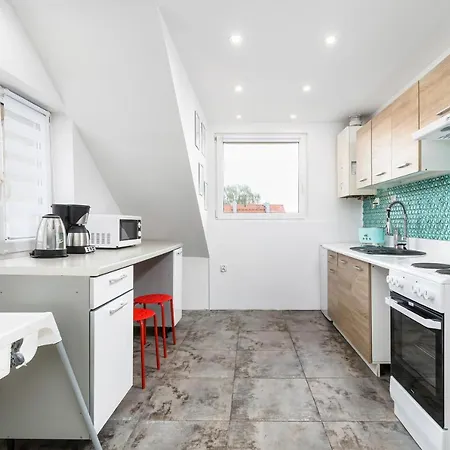 Slaska Apartments By Renters Apartment